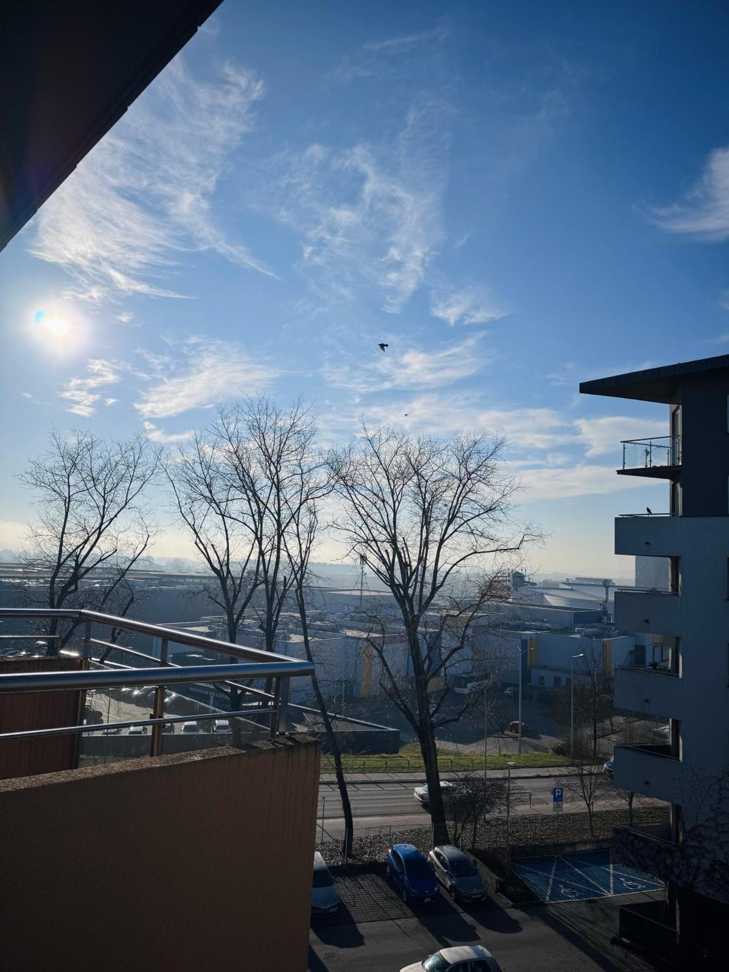 C- Home4U - Apartment With A City View Close To Aquapark, Parking In Secured Area Kraków Eksteriør billede