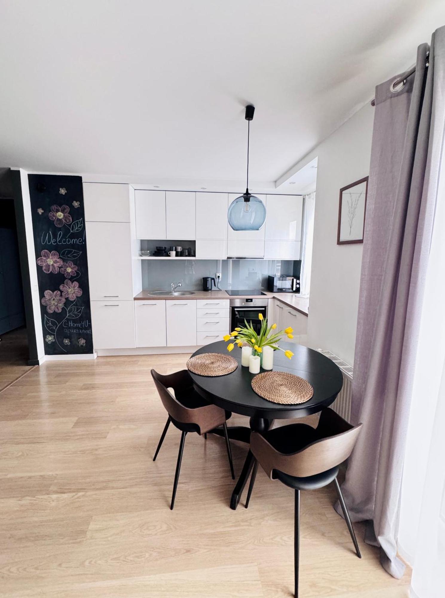 C- Home4U - Apartment With A City View Close To Aquapark, Parking In Secured Area Kraków Eksteriør billede
